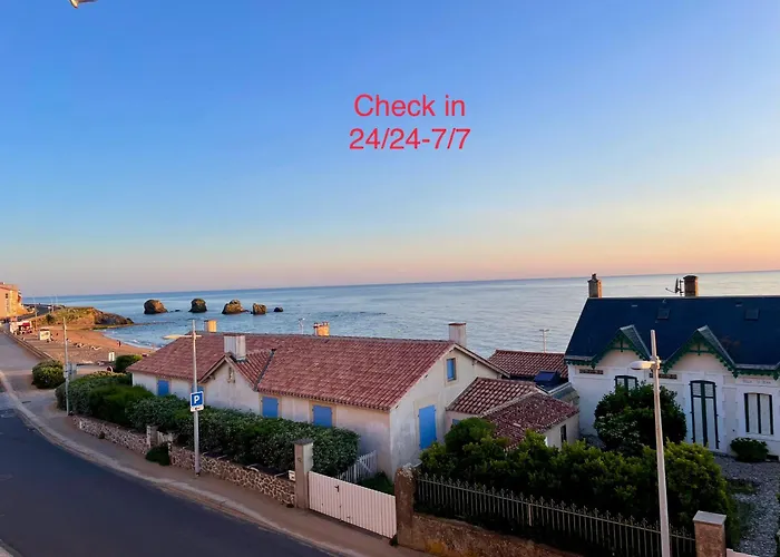 Superbe Duplex Acces Et Vue Mer, Garage, Linge Fourni